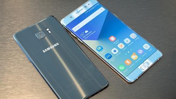 بالفيديو: جالكسي نوت 8 يخصع لاختبار مدى قوة صلابته