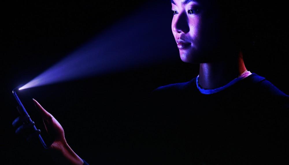 آبل تعرض مقطع فيديو جديد للإعلان عن خاصية Face ID في هاتف iPhone X