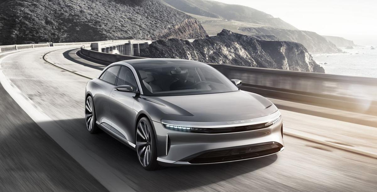 السعودية تقترب من الاستثمار من جديد في عالم السيارات ولكن في منافس تسلا هذه المرة