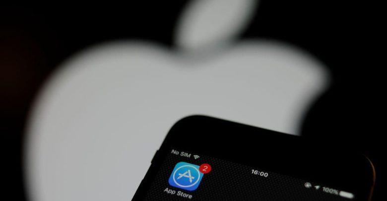 شركة آبل تعلن عن رفع أسعار منتجاتها بسبب ضرائب ترامب الجديدة على الصين