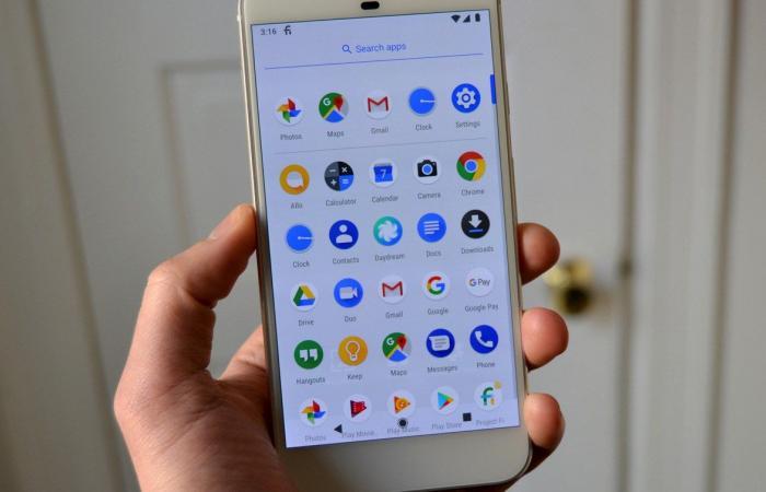 شركة جوجل تعترف بتلاعبها في إعدادات هواتف بكسل دون موافقة المستخدمين