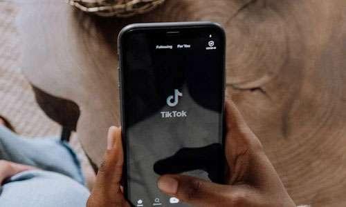 يوتيوب في خطر – تيك توك يجري أكبر تحديث له منذ إطلاقه!