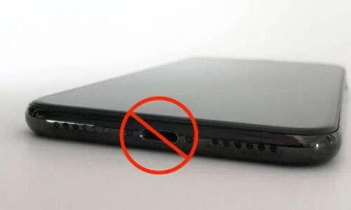 شائعات مثيرة – هل تطلق ابل ايفون 13 بدون منفذ للشحن؟