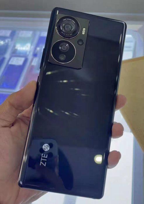 صور حية توضح تصميم هاتف ZTE Axon 40 Pro قبل الإعلان الرسمي