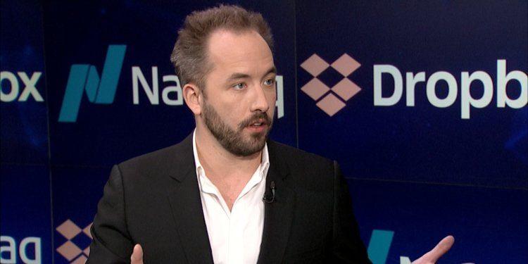 رئيس Dropbox يوضح سبب رفضه لعرض ستيف جوبز للاستحواذ على شركته